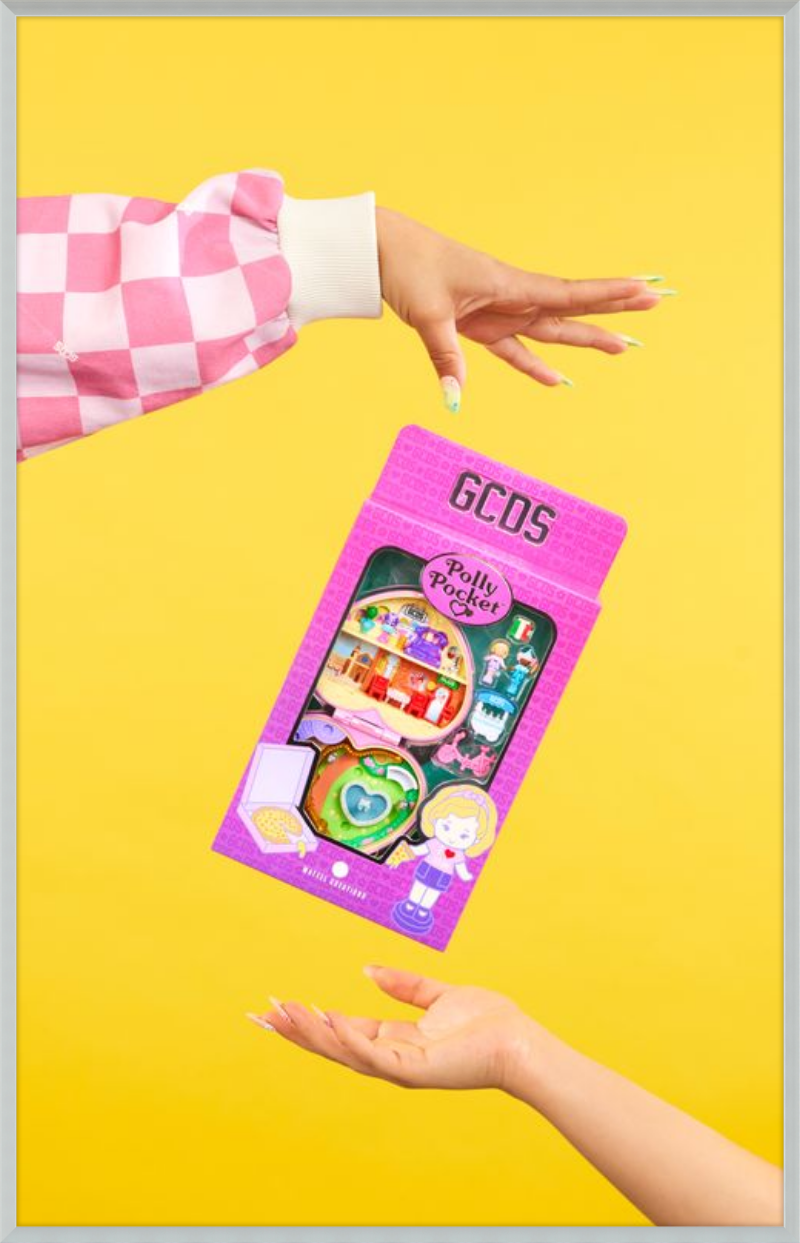 Polly Pocket Throw