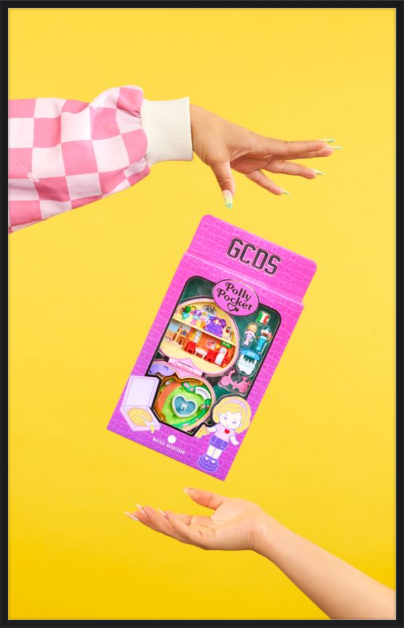 Polly Pocket Throw